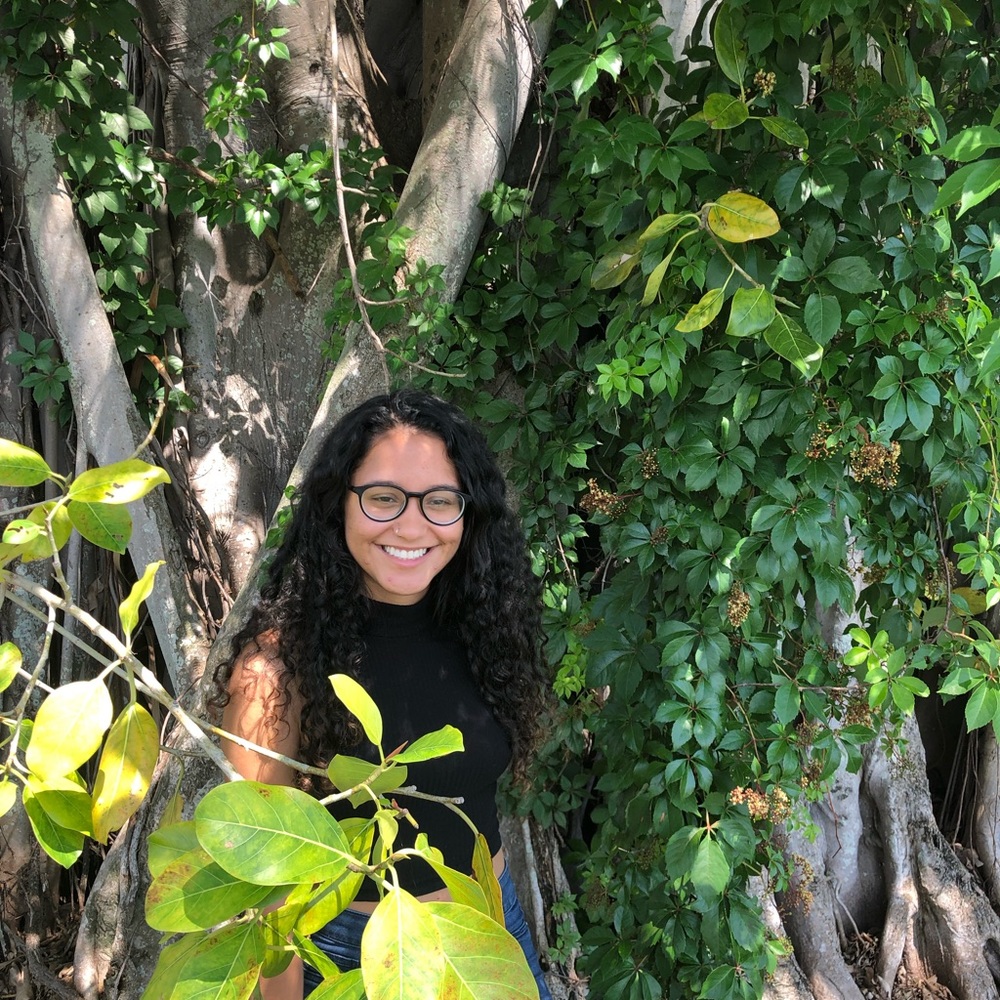 Meet your Posher, Nicole